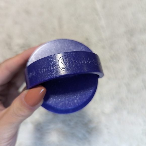 Lululemon Pure Focus purple Glass Water Bottle - Picture 4 of 5